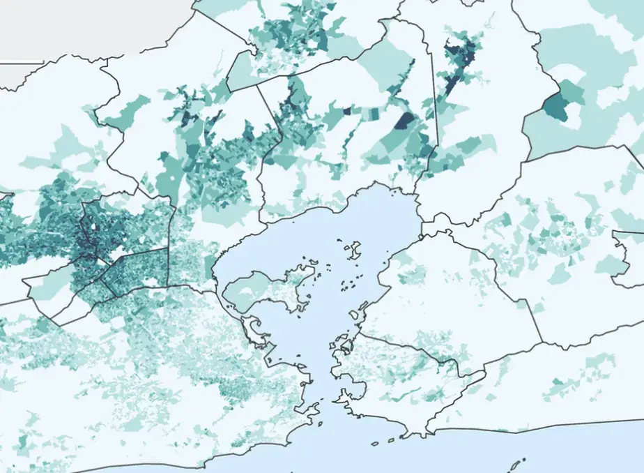 Map of extreme rainfall and flood risk by census tract in the metropolitan region, SSP2-4.5 scenario
